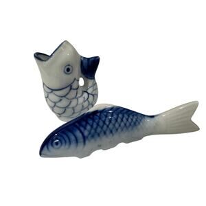 Japanese Chinoiserie Blue White Ceramic Fish